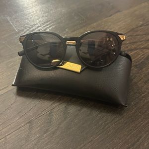 Saint Owen black sunglasses with gold accents